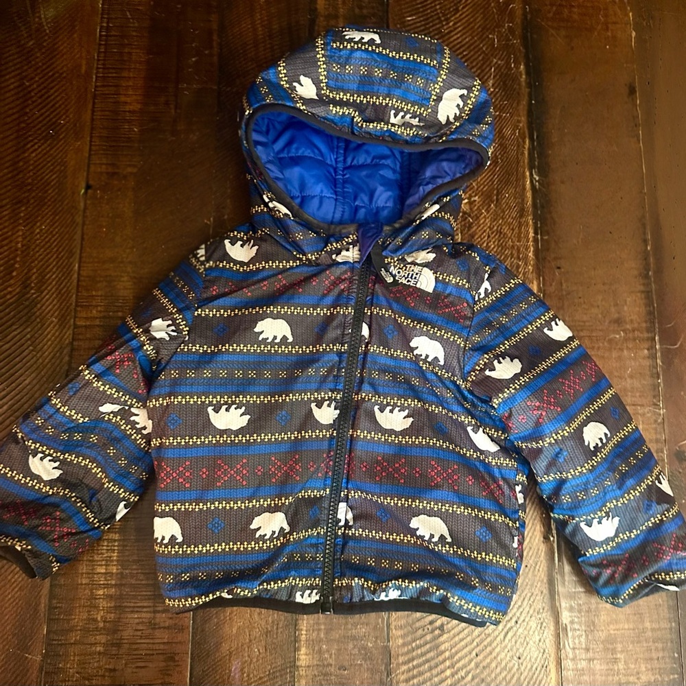 The North Face Thermoball Jacket reversible 2t